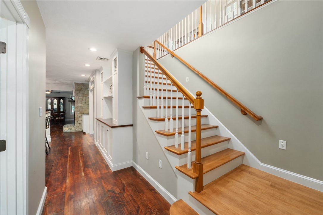 9 Stone Ridge Drive North Smithfield, RI 02896 - Photo 19 of 46