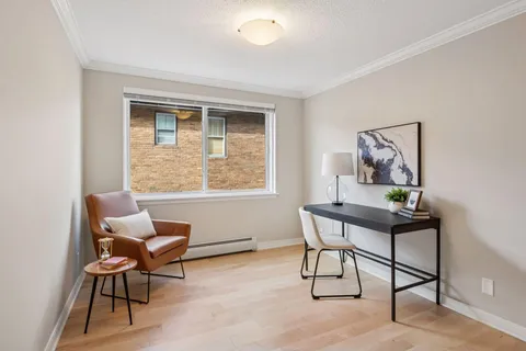 $295,000 | 2700 West 44th Street, Unit 304, Minneapolis, MN 55410