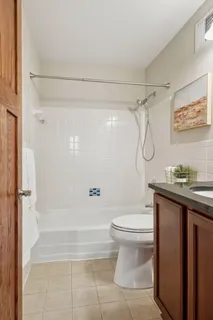 $295,000 | 2700 West 44th Street, Unit 304, Minneapolis, MN 55410