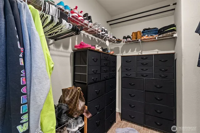 a view of a walk in closet