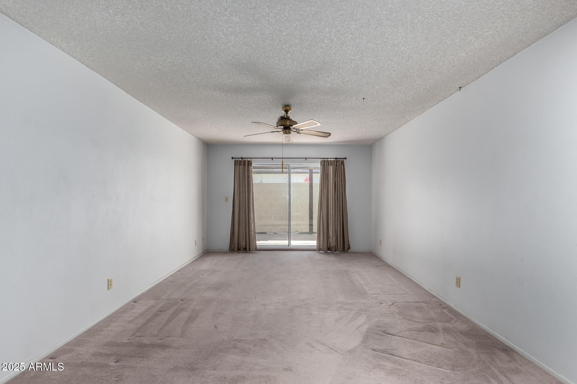 3013 West Redfield Road Phoenix, AZ 85053 - Photo 6 of 25 08 Redfield