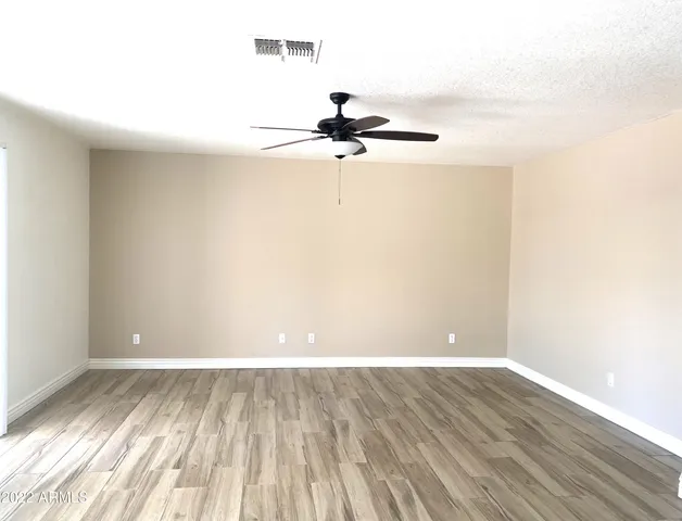 $2,350 | 1013 West Sandra Terrace, Phoenix, AZ 85023