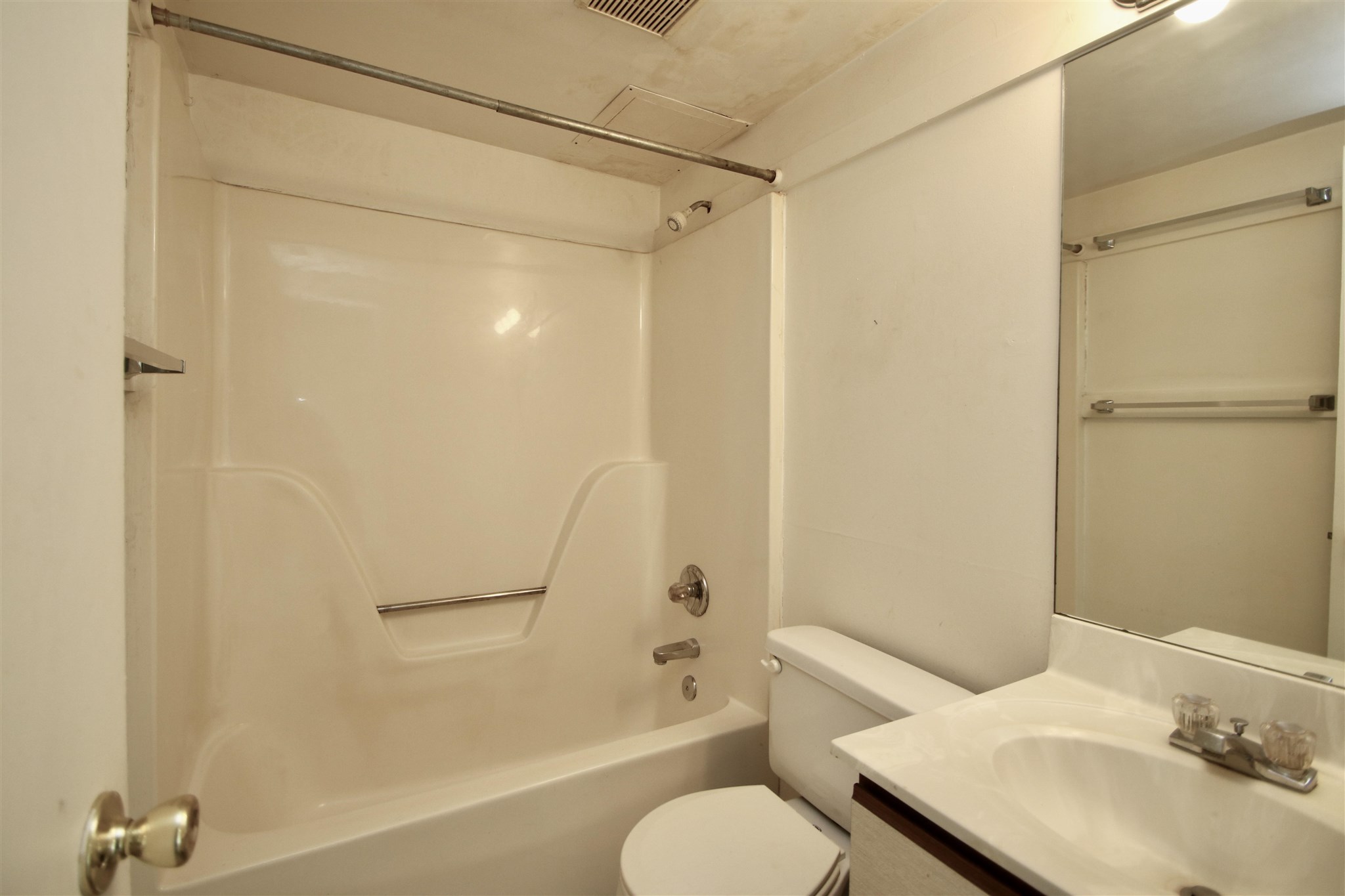 1360 Hunters Road, Unit A Harrisonburg, VA 22801 - Photo 11 of 13 a bathroom with a sink toilet and shower