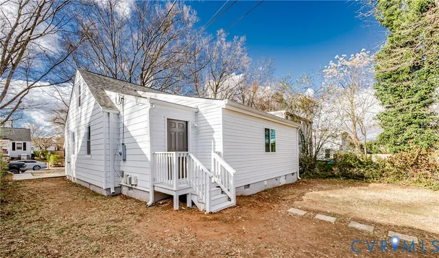 a backyard of a house