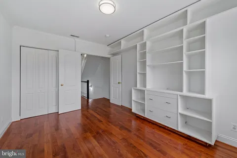 $389,900 | 1438 Battery Avenue, Baltimore, MD 21230