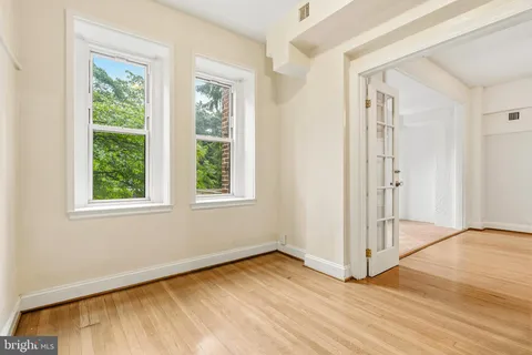 $2,100 | 4707 Connecticut Avenue Northwest, Unit 111, Washington, DC 20008