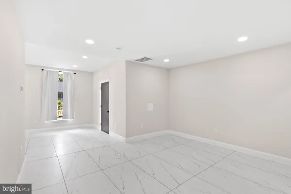 $599,900 | 5809 Burgundy Street, Capitol Heights, MD 20743