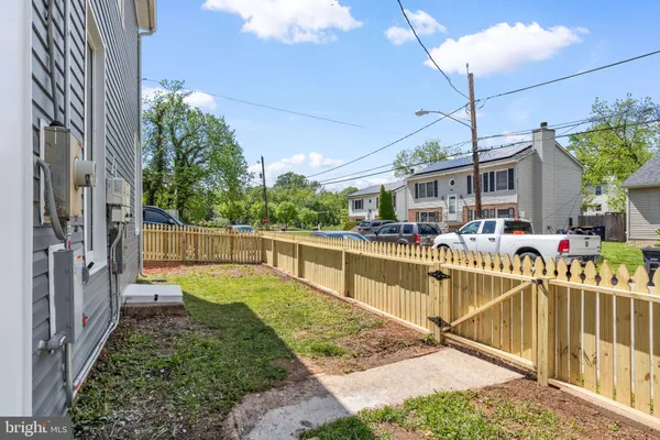 $599,900 | 5809 Burgundy Street, Capitol Heights, MD 20743