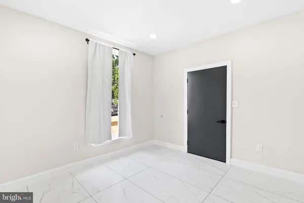 $599,900 | 5809 Burgundy Street, Capitol Heights, MD 20743