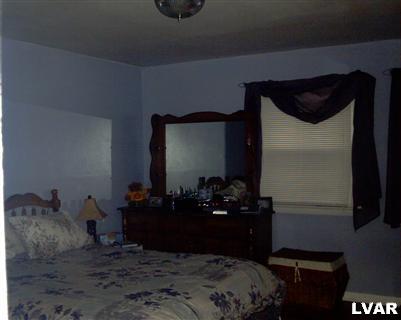 1954 Windsor Road Bethlehem, PA 18017 - Photo 8 of 8 Gallery Image 8
