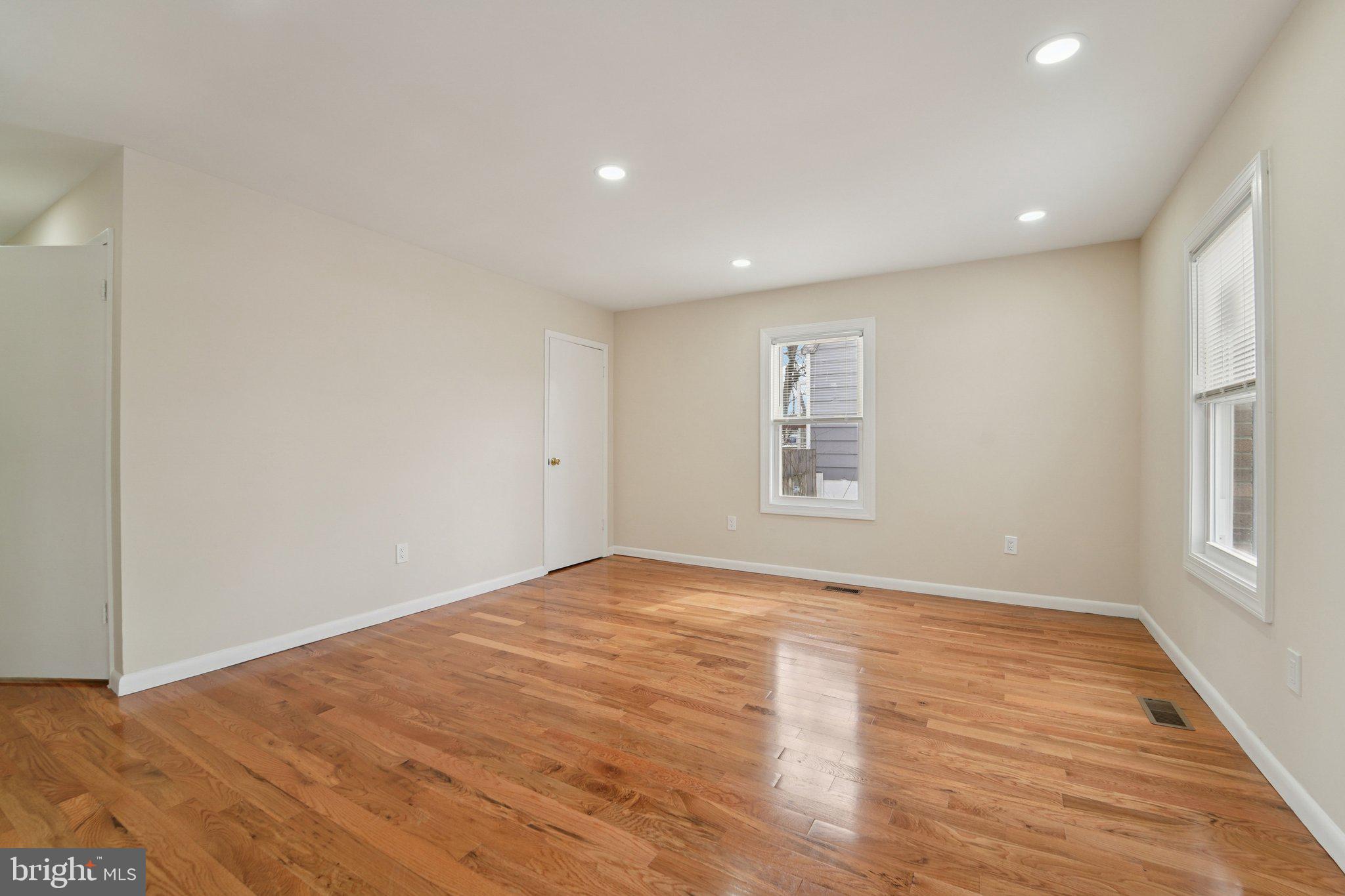 5910 Johnnycake Road Baltimore, MD 21207 - Photo 9 of 36 Gallery Image 9
