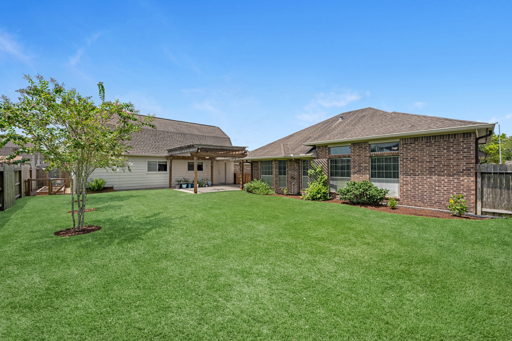 6606 Granbury Road Manvel, TX 77578 - Photo 39 of 48 Another view of the backyard.