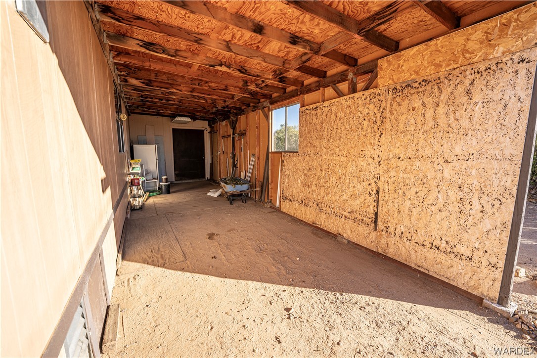3560 Hideout Road Golden Valley, AZ 86413 - Photo 24 of 30