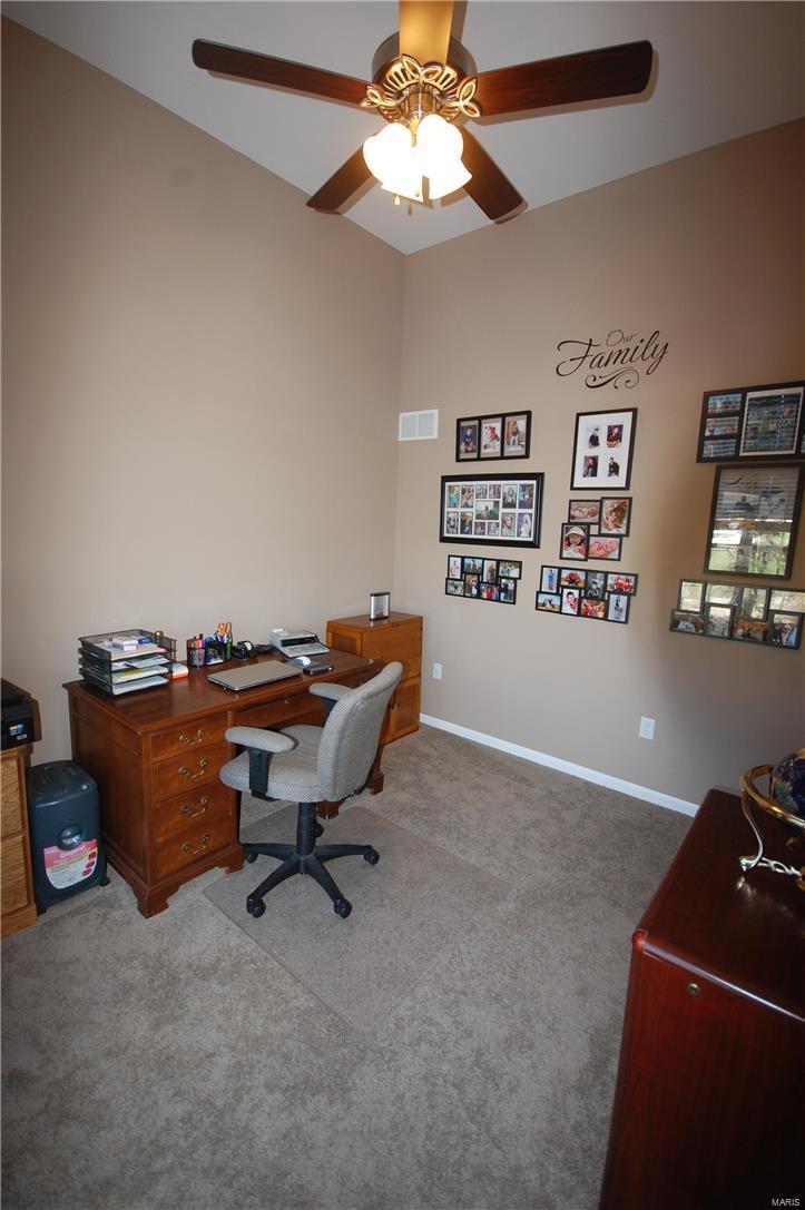 908 Silverview Lane Troy, IL 62294 - Photo 7 of 44 Gallery Image 7