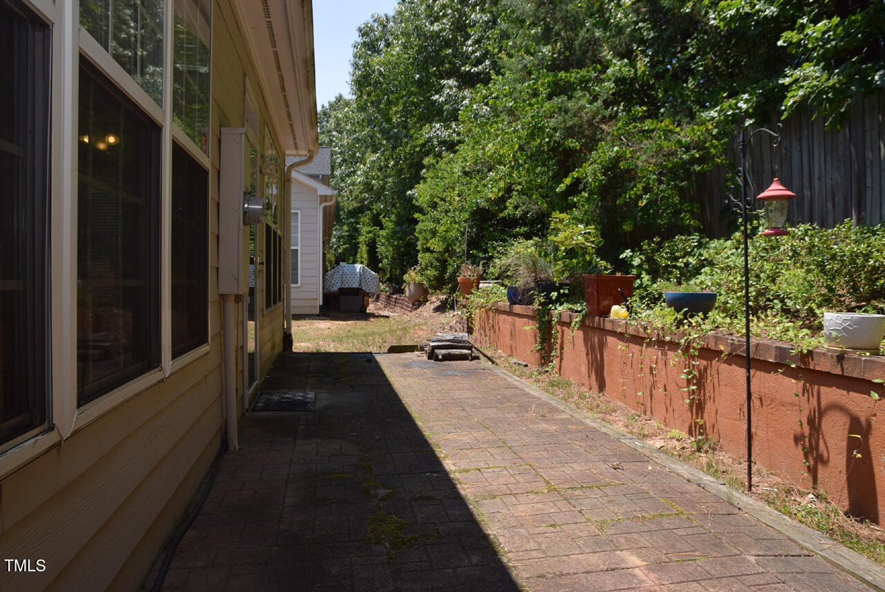 10461 Dapping Drive Raleigh, NC 27614 - Photo 28 of 29 Patio