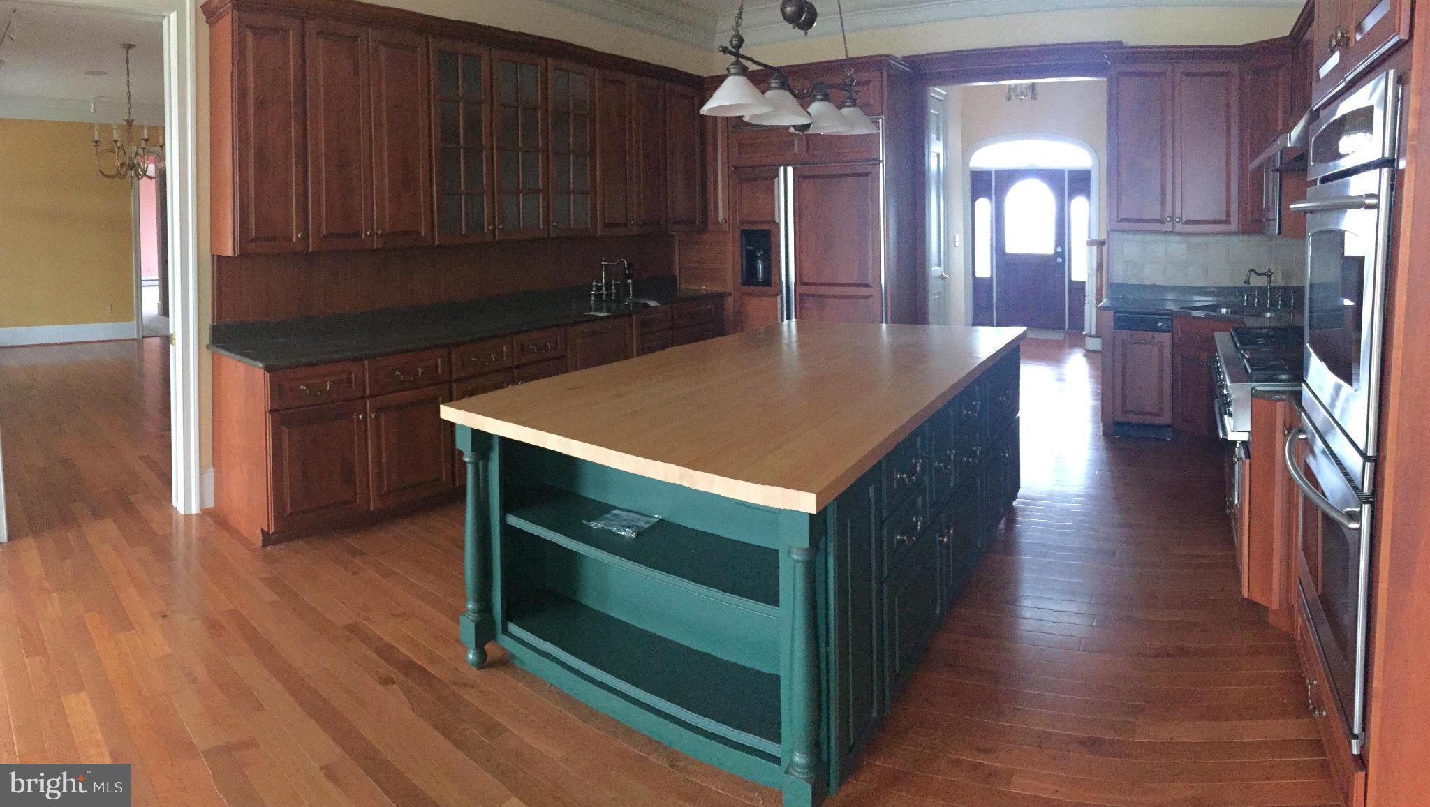 5247 Ragged Point Road Cambridge, MD 21613 - Photo 8 of 25 Kitchen