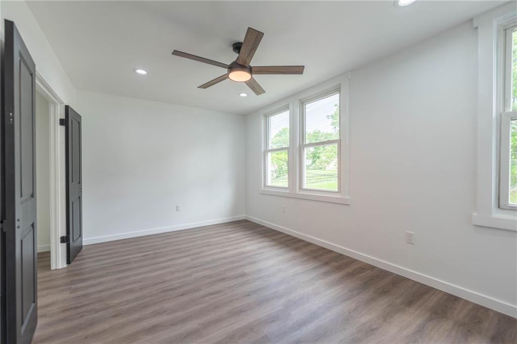 6334 Forward Avenue Pittsburgh, PA 15217 - Photo 22 of 42