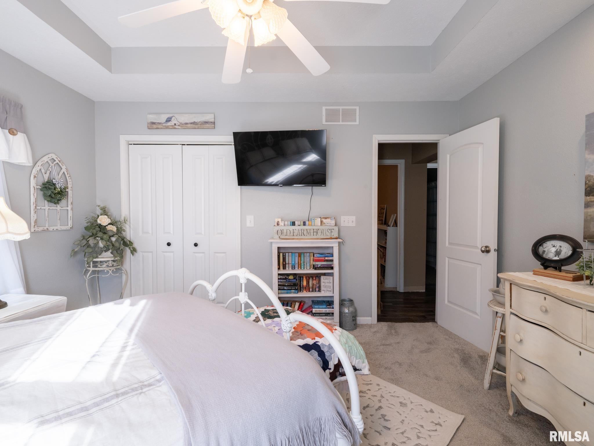 159 South Cedar Street Farmington, IL 61531 - Photo 32 of 56