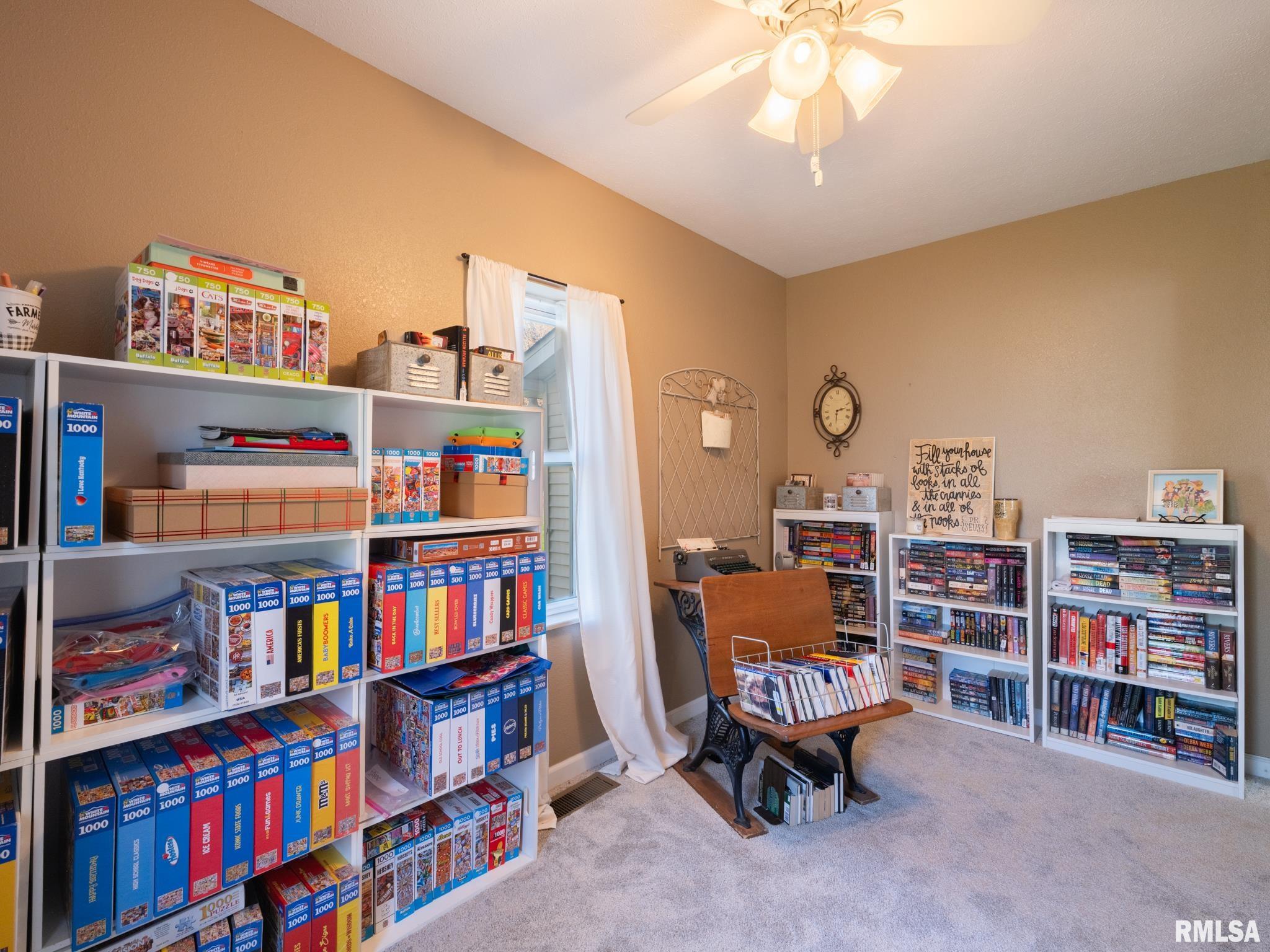 159 South Cedar Street Farmington, IL 61531 - Photo 40 of 56