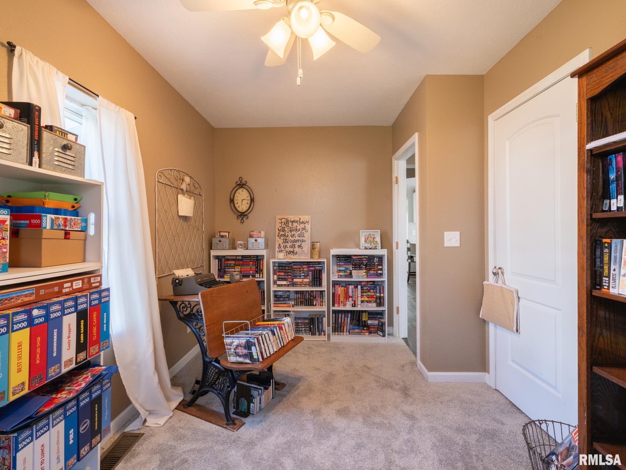 159 South Cedar Street Farmington, IL 61531 - Photo 41 of 56