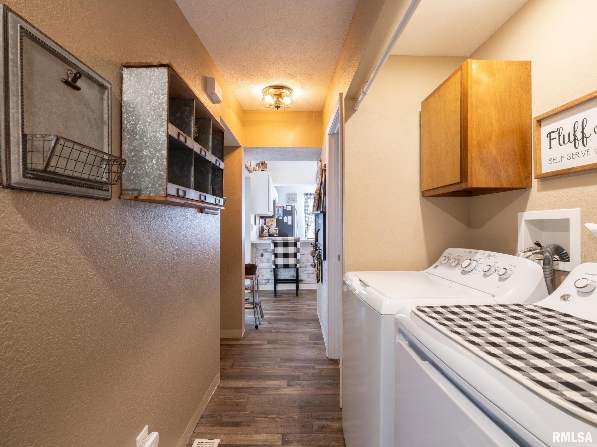 159 South Cedar Street Farmington, IL 61531 - Photo 53 of 56