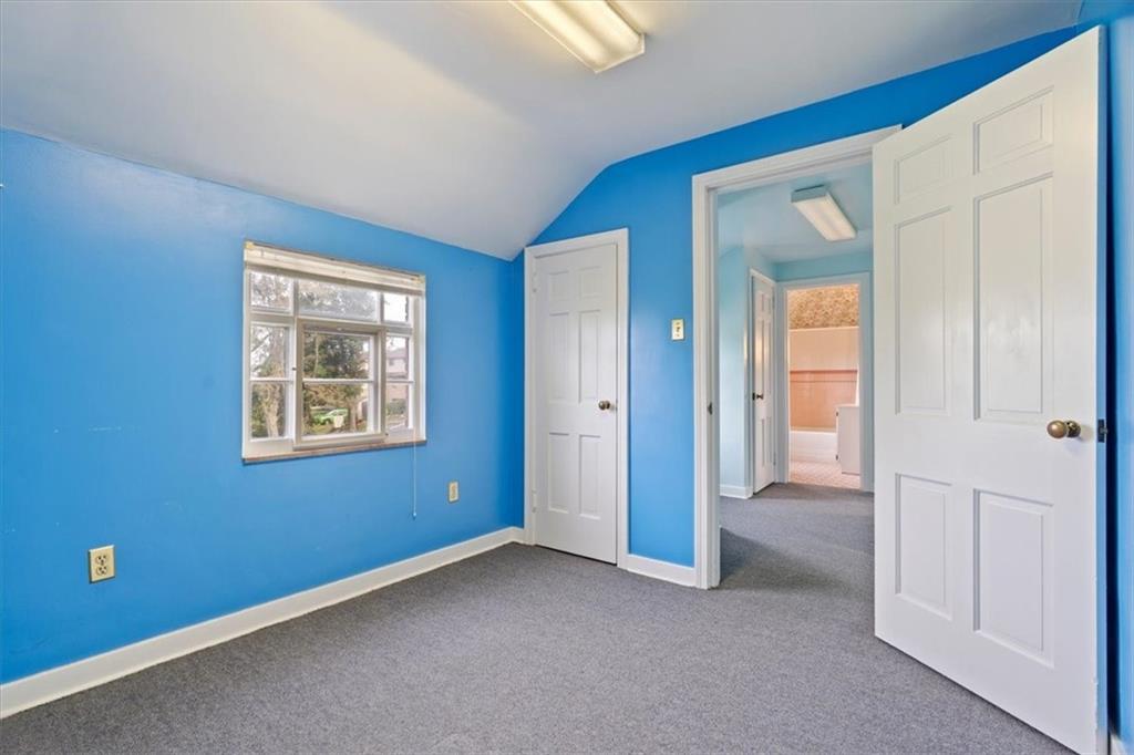 11223 Frankstown Road Pittsburgh, PA 15235 - Photo 23 of 33 Gallery Image 23