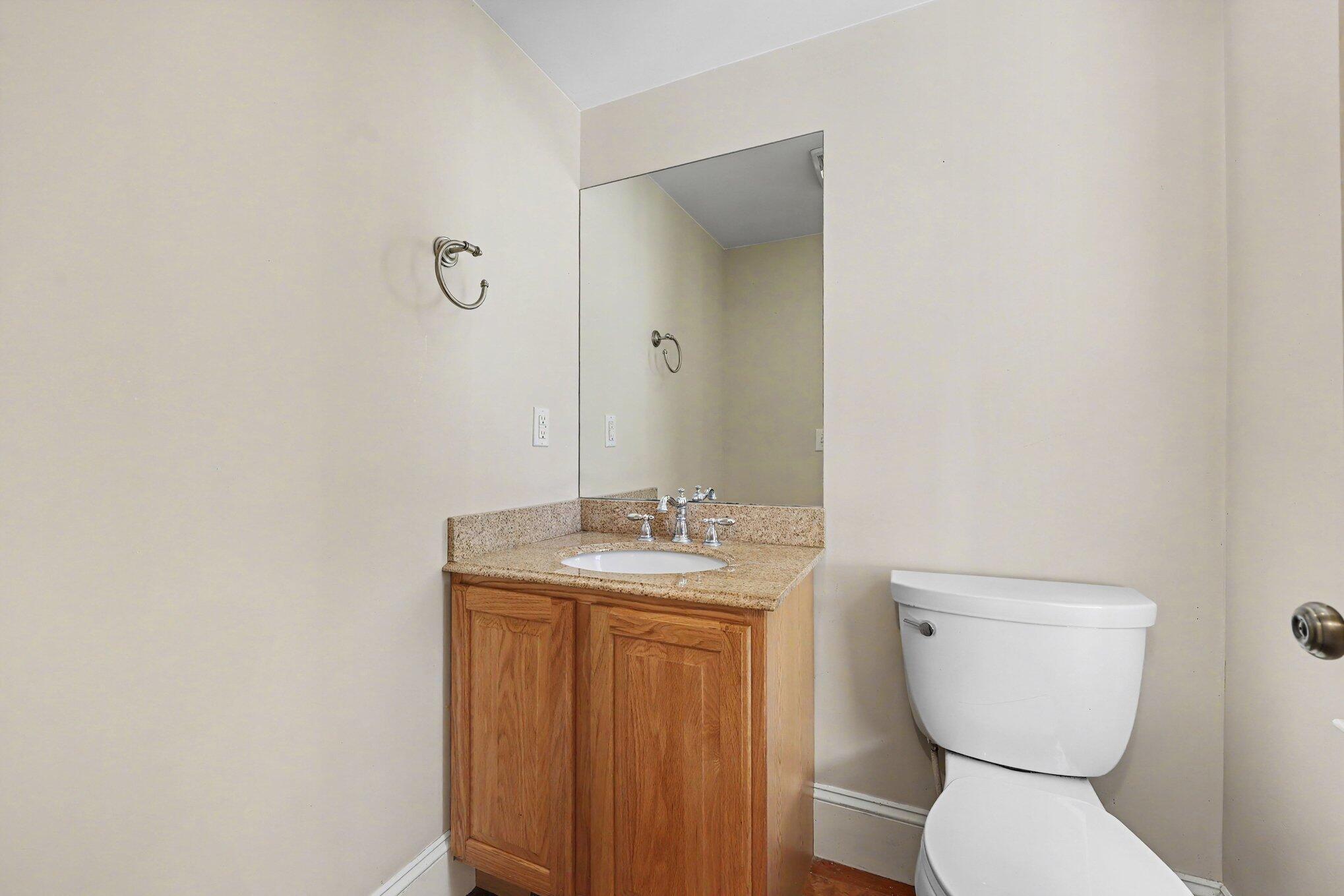 12845 Dexter-Chelsea Road Chelsea, MI 48118 - Photo 15 of 30 019_file_1356