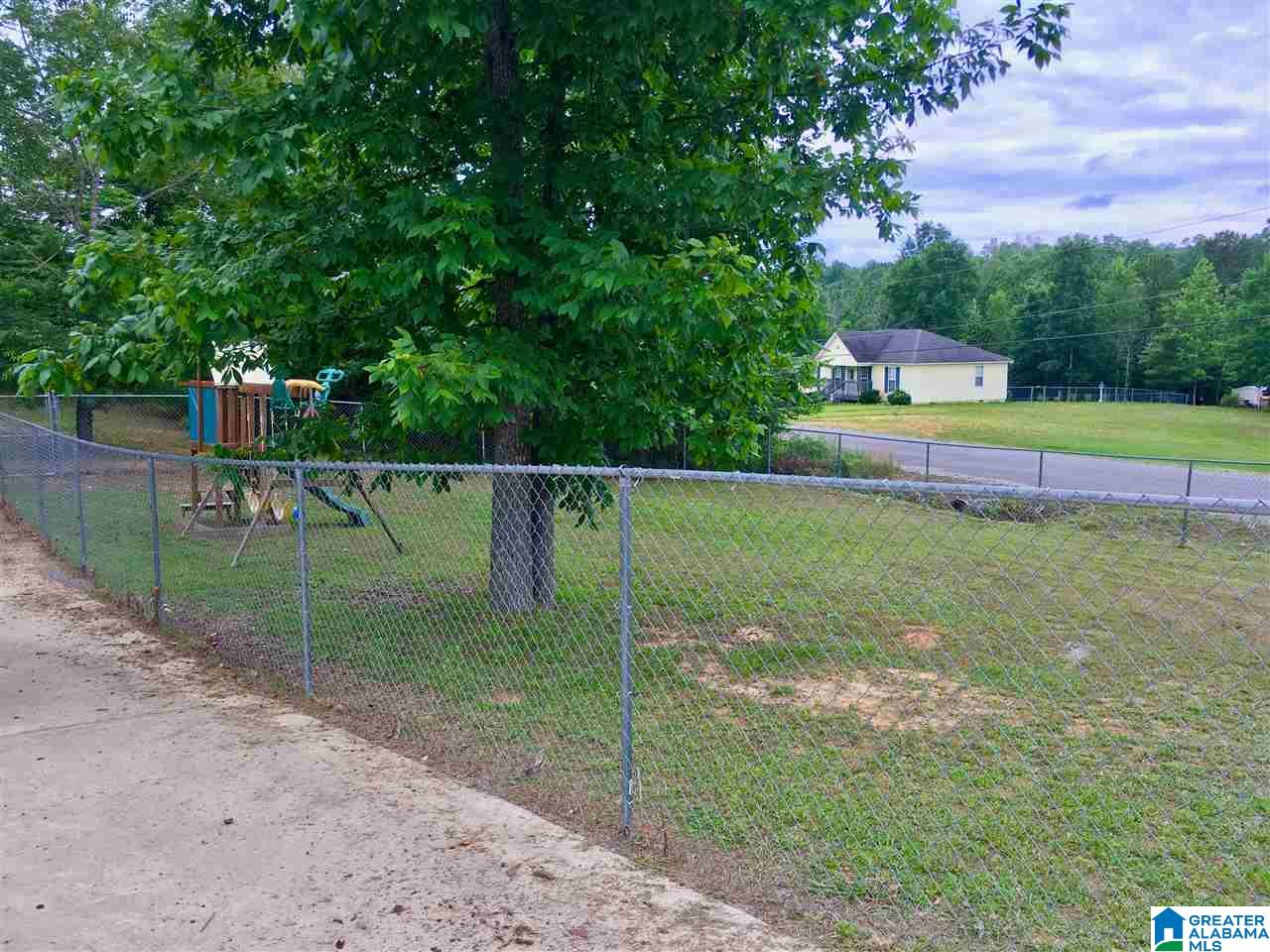 429 Indian Hills Road Hayden, AL 35079 - Photo 5 of 24