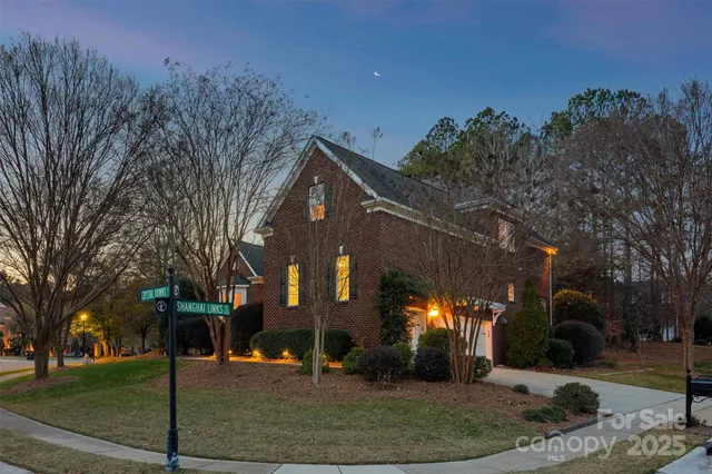 $792,500 | 16308 Crystal Downs Lane, Charlotte, NC 28278