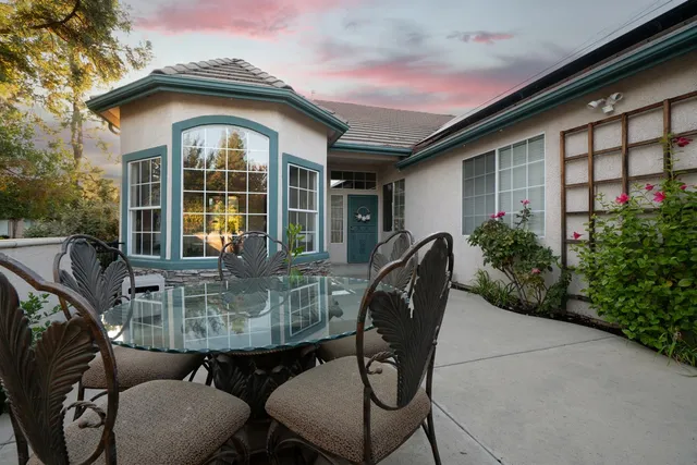 a view of outdoor space yard and patio
