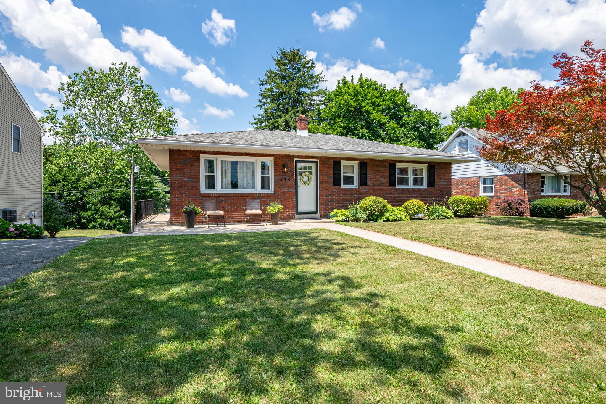 344 Pennwyn Place Reading, PA 19607 - Photo 1 of 33