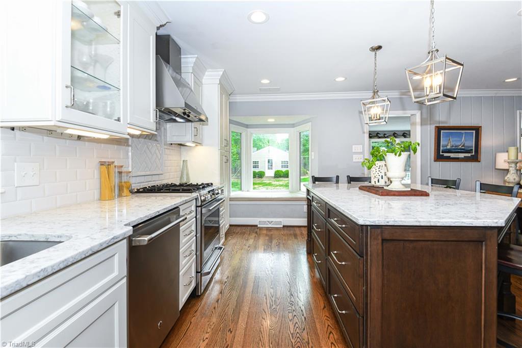2320 Danbury Road Greensboro, NC 27408 - Photo 7 of 48