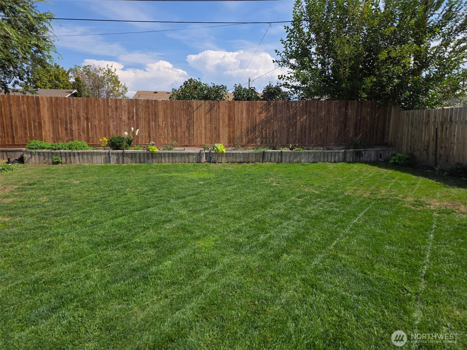 618 Cardinal Drive Walla Walla, WA 99362 - Photo 27 of 31 a view of yard