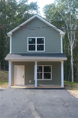 $299,900 | 6865 Lake View Court, Gainesville, GA 30506