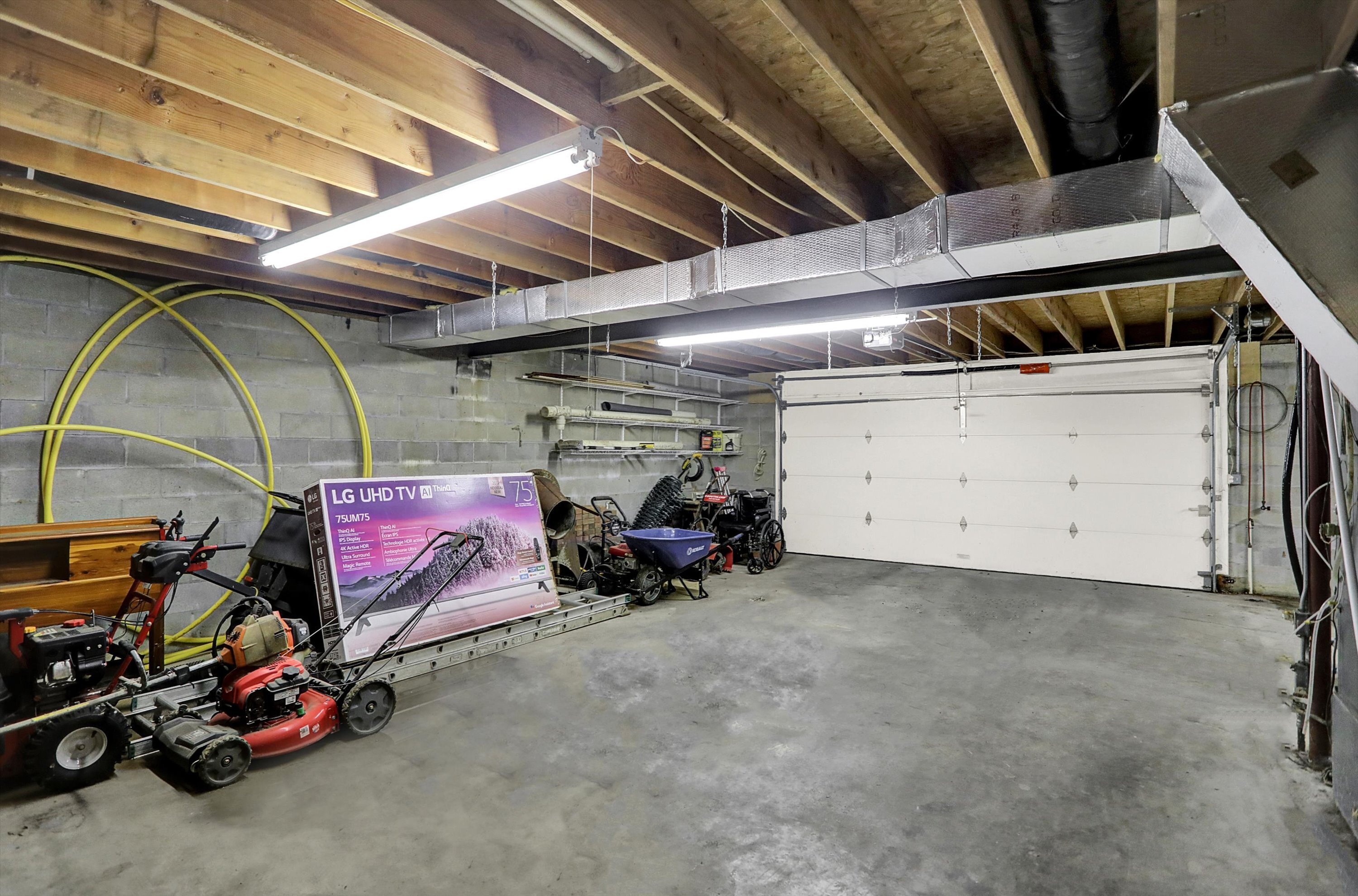 4977 East State Court Bloomington, IN 47401 - Photo 24 of 69