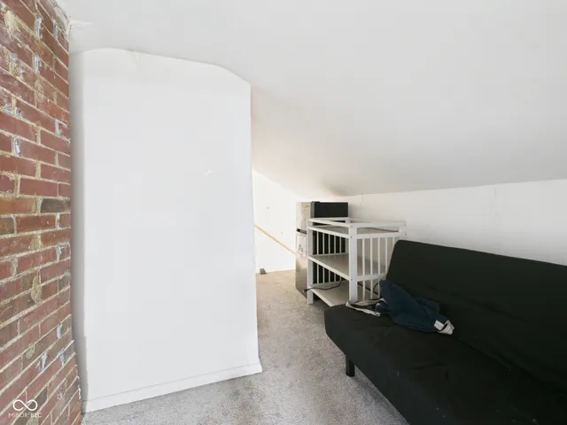 $280,000 | 8480 South Honey Creek Road, Muncie, IN 47302