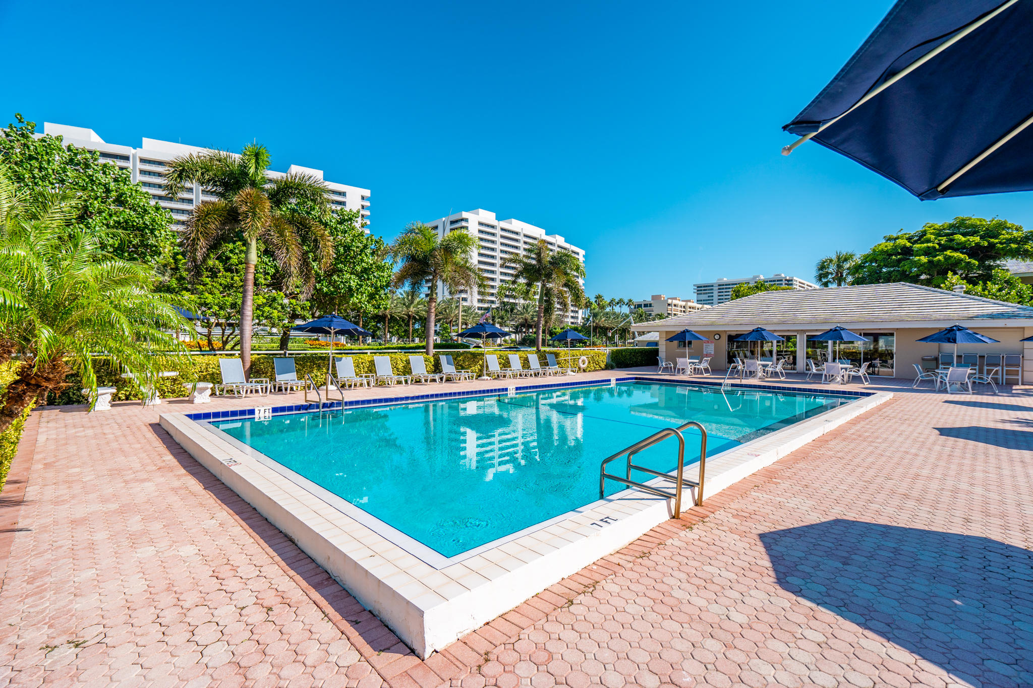 1299 South Ocean Boulevard, Unit F7 Boca Raton, FL 33432 - Photo 36 of 50 Pool and Clubhouse