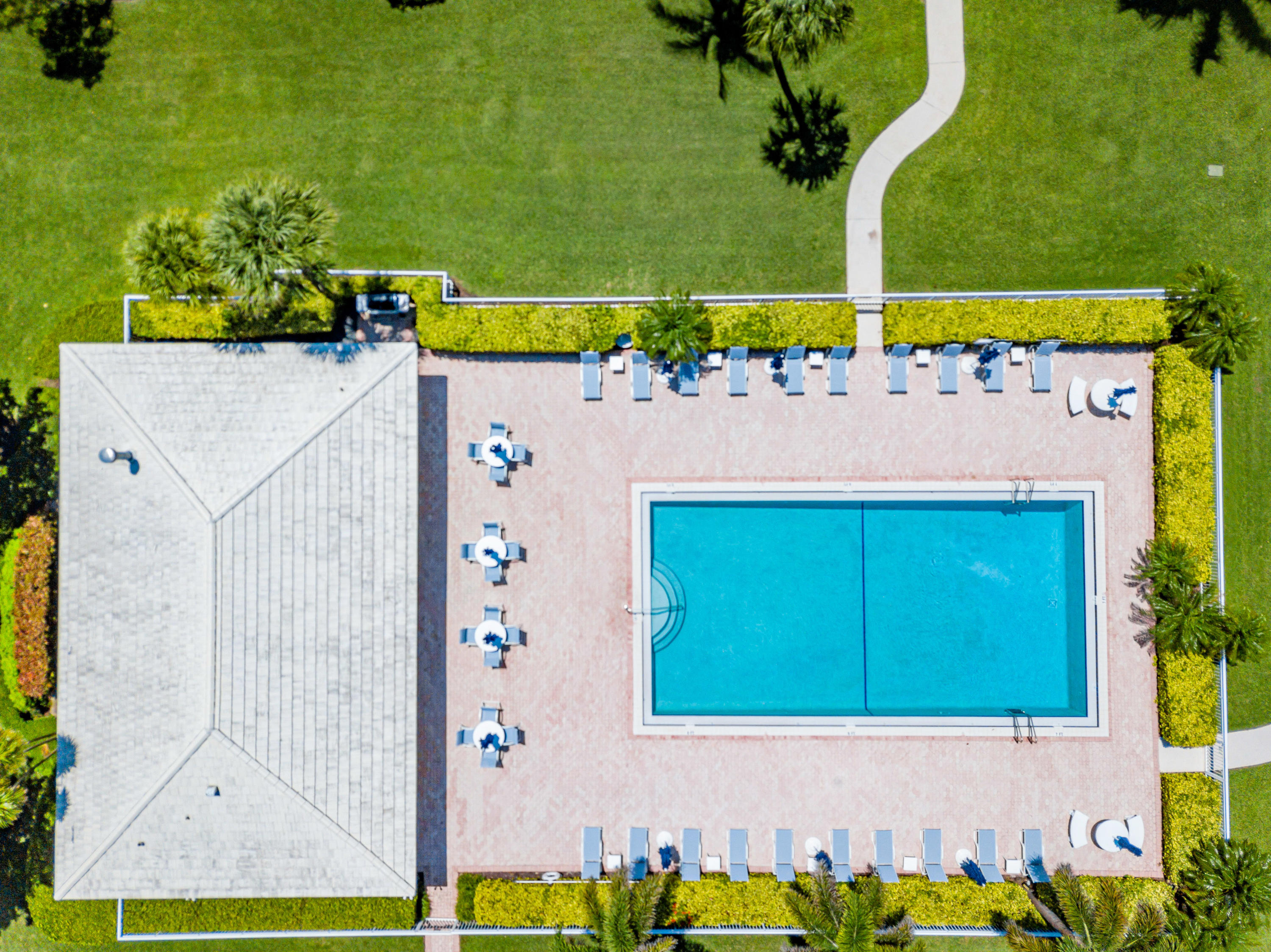 1299 South Ocean Boulevard, Unit F7 Boca Raton, FL 33432 - Photo 38 of 50 Pool and Clubhouse