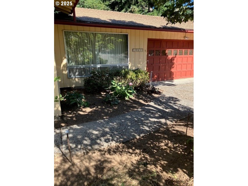 14037 Southeast Rust Way Damascus, OR 97089 - Photo 3 of 22