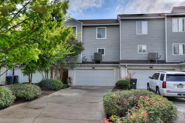 $289,900 | 690 Riverfront Drive, Augusta, GA 30901