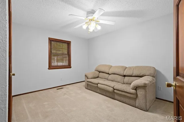 $349,900 | 939 Dere Bere Drive, Mascoutah, IL 62258