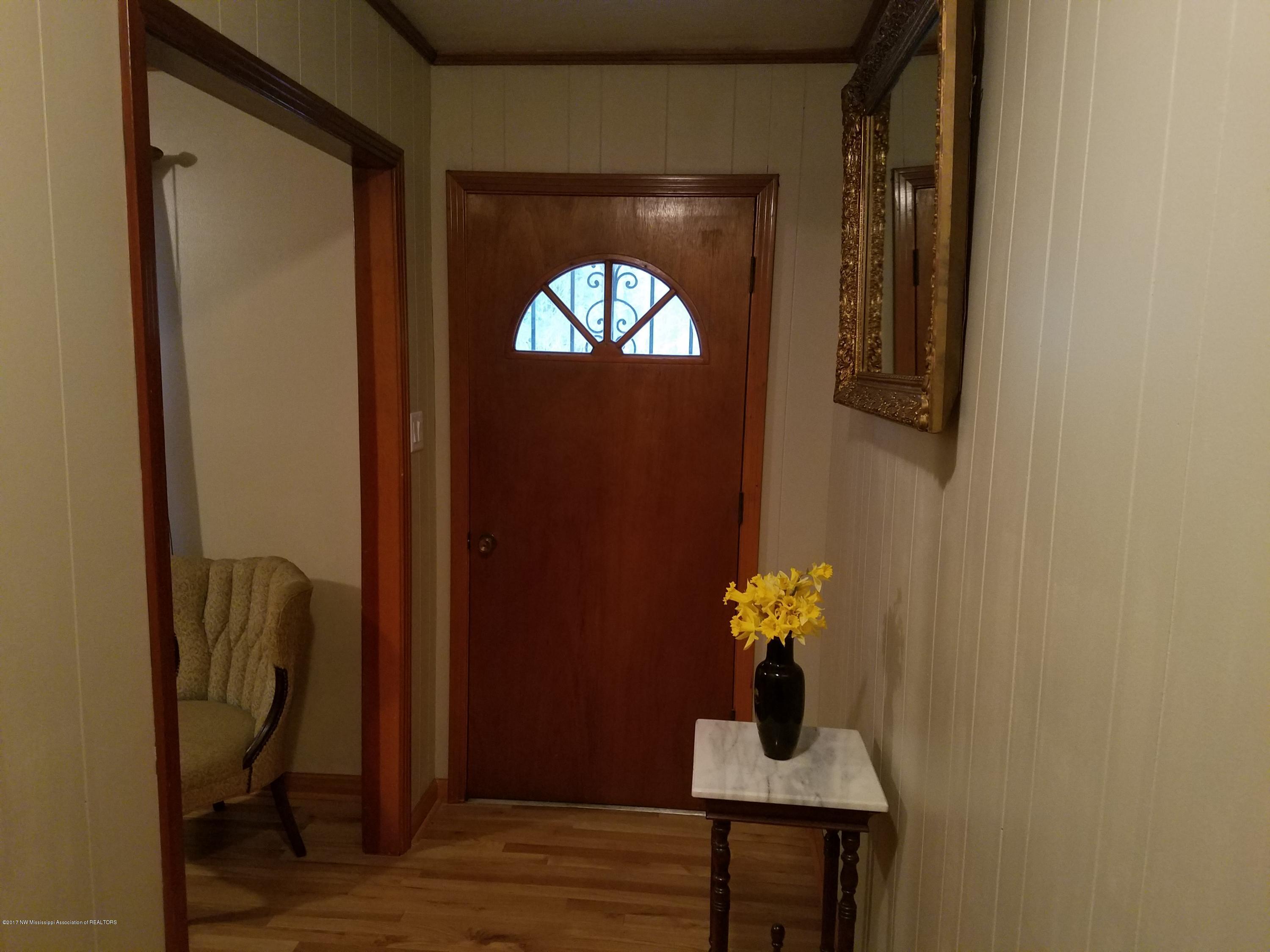 1377 McClyde Road Como, MS 38619 - Photo 19 of 26 Galaxy S7 pictures Feb 2017 341