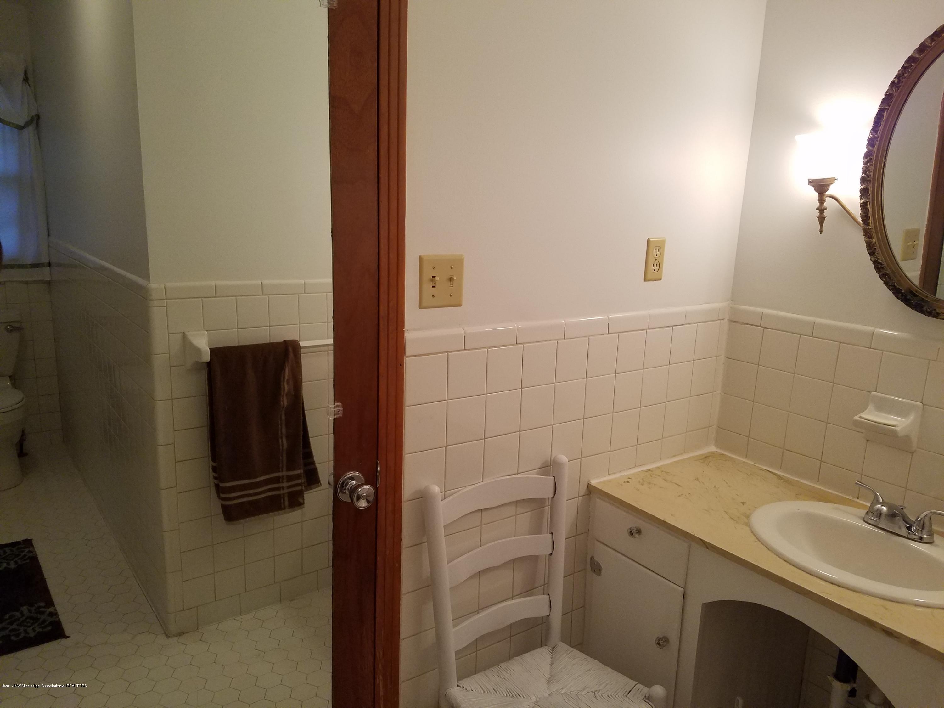 1377 McClyde Road Como, MS 38619 - Photo 22 of 26 Galaxy S7 pictures Feb 2017 354