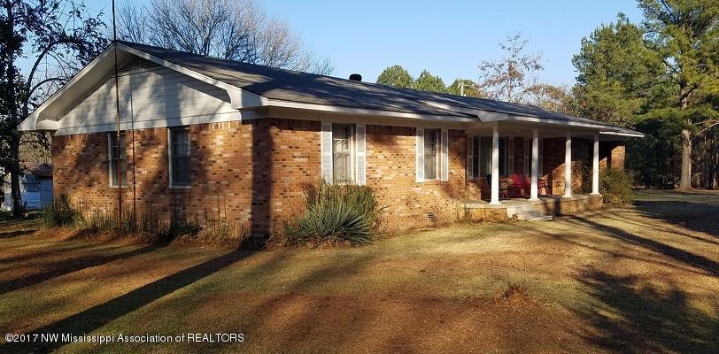1377 McClyde Road Como, MS 38619 - Photo 5 of 26 Galaxy S7 pictures Feb 2017 296