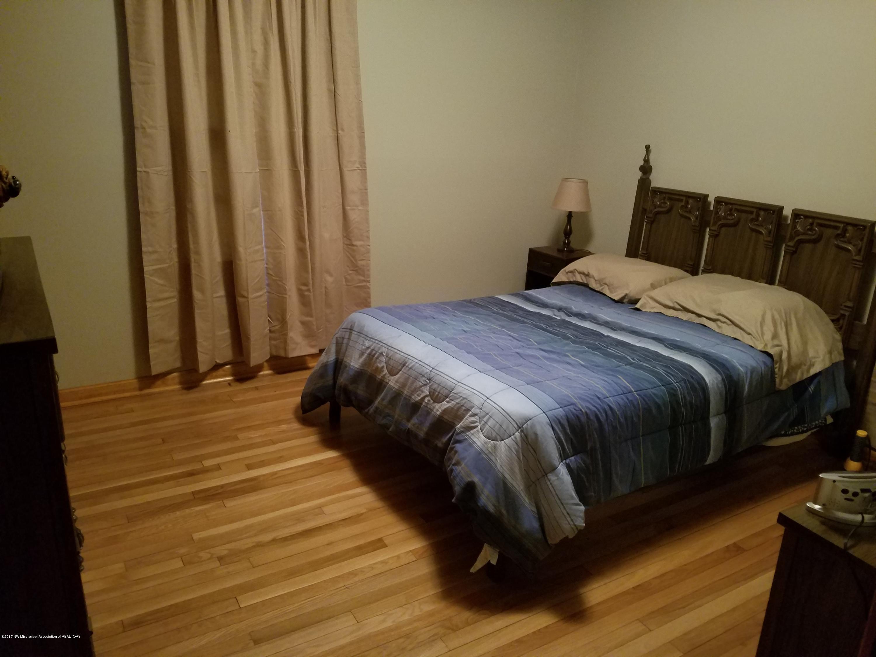 1377 McClyde Road Como, MS 38619 - Photo 10 of 26 Galaxy S7 pictures Feb 2017 361