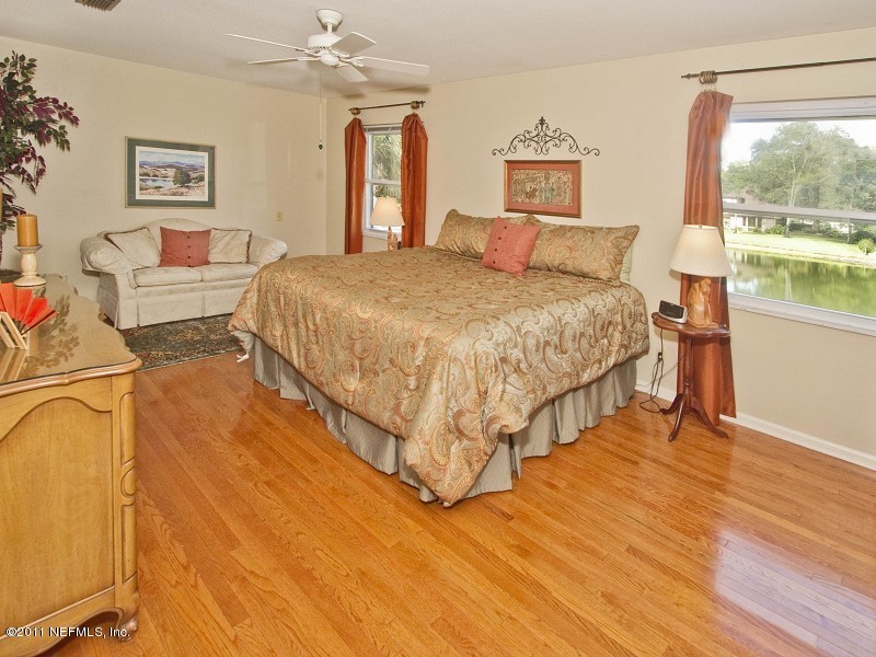 7540 Hollyridge Road Jacksonville, FL 32256 - Photo 17 of 31 Master bedroom view #2
