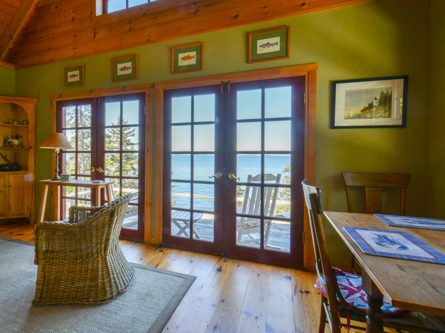 533 Jericho Bay Road Swans Island, ME 04685 - Photo 16 of 44 Living 4