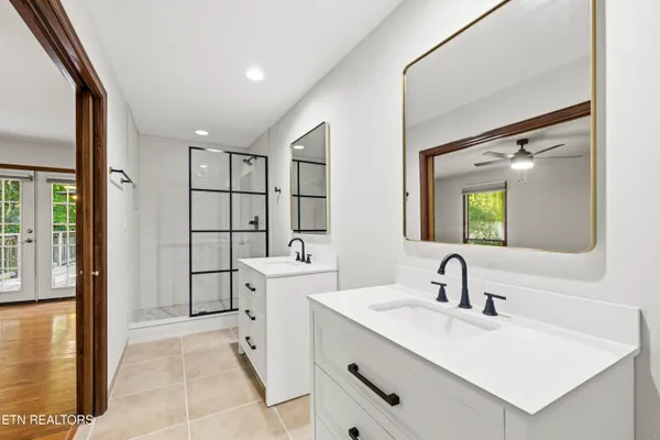 $625,000 | 302 St Andrews Drive, Knoxville, TN 37934