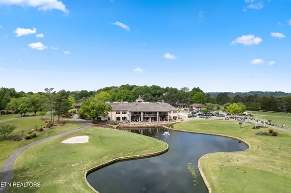 $625,000 | 302 St Andrews Drive, Knoxville, TN 37934