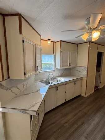$200,000 | 2010 Spring Court, Unit 20102014, Azle, TX 76020